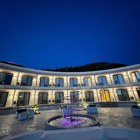 Ebbi Hotel Dhërmi 외부 사진