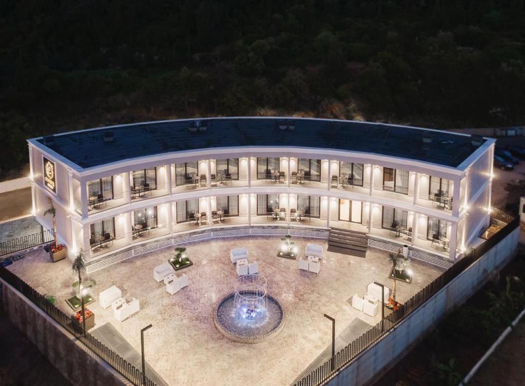 Ebbi Hotel Dhërmi 외부 사진