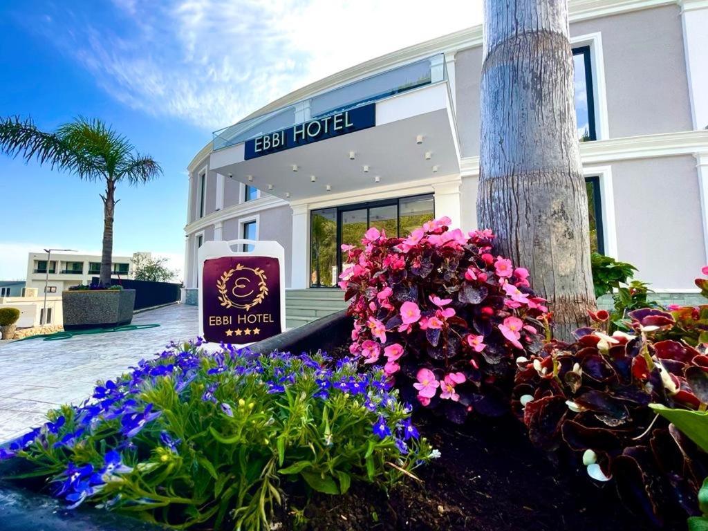 Ebbi Hotel Dhërmi 외부 사진