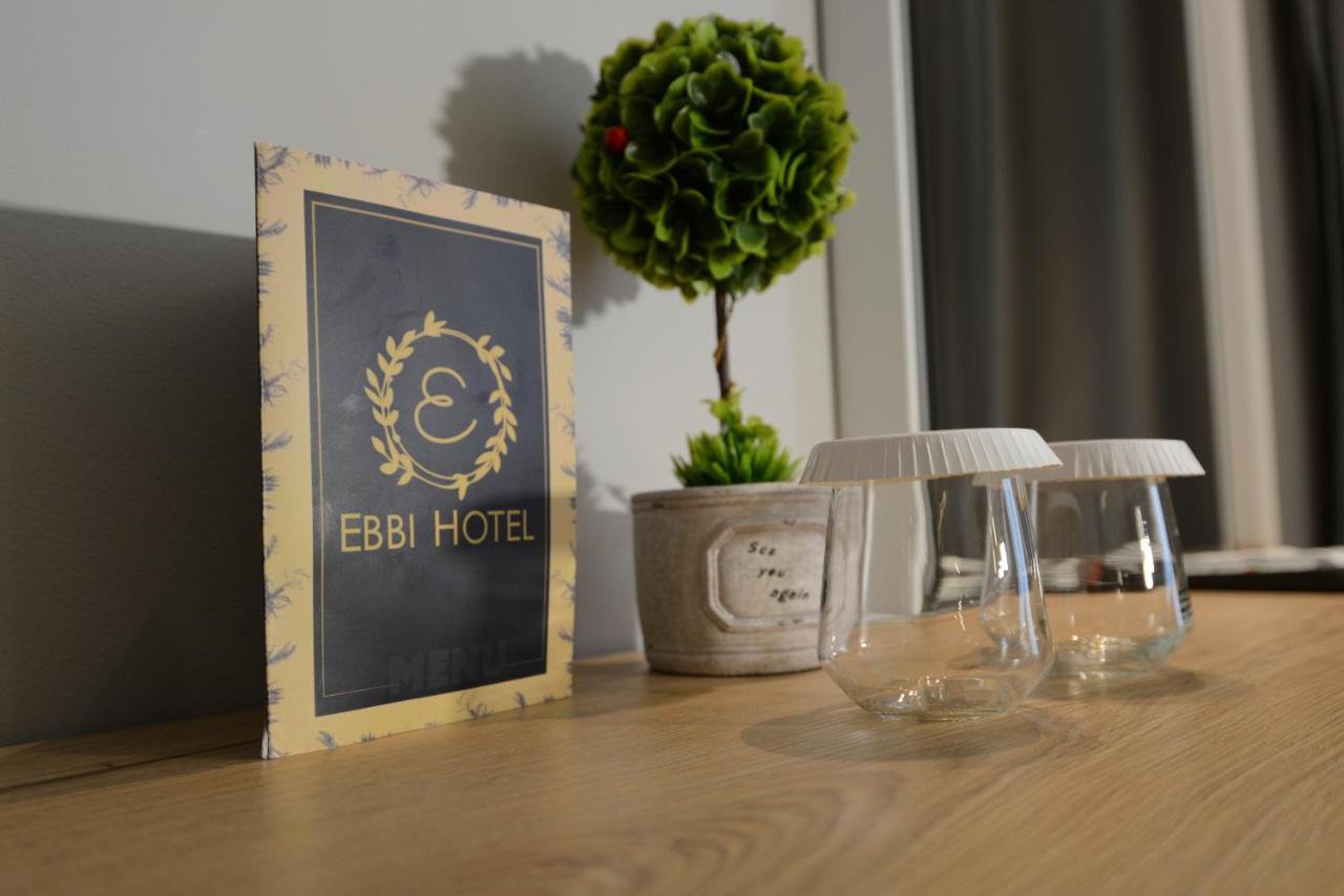 Ebbi Hotel Dhërmi 외부 사진